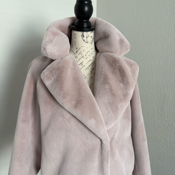 H&M Faux Fur Light Pink Coat Jacket Size XS - Picture 5 of 7